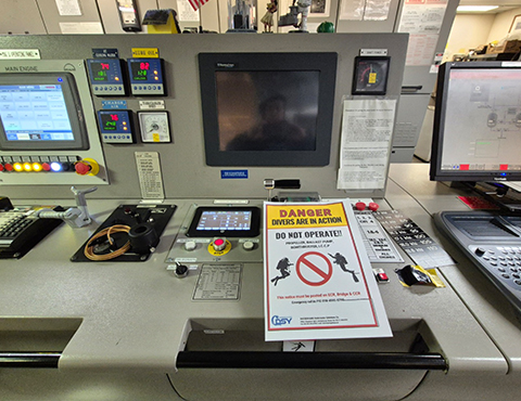 SAFETY TAG